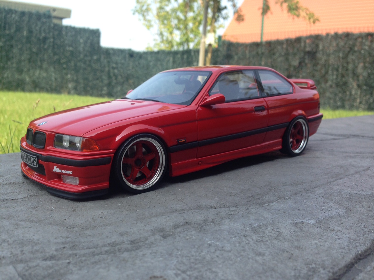 https://www.alldiecast.us/images/images_miniatures/BMW-M3-E36-Light-Weight-4.jpg
