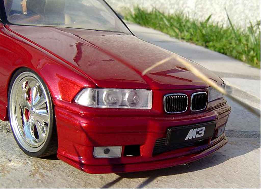 Diecast model cars Bmw M3 E36 cabriolet 1/18 Ut Models E36 cabriolet red  jantes budnik 