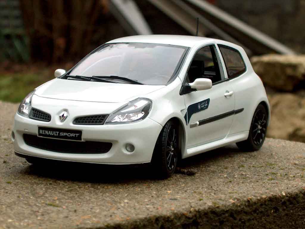 Clio 3 rs on sale miniature 1 18