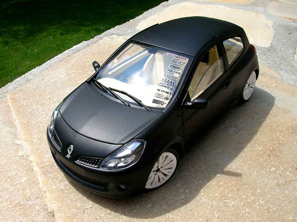 interieur clio 3 RS