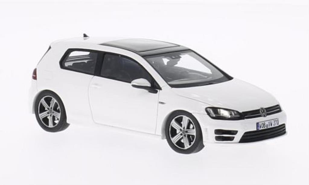 https://www.alldiecast.us/images/images_miniatures/vw-golf-vii-r-weiss-2013-spark-2014-11-07-10-11-pa.jpg